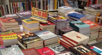 Passeio das Águas Shopping recebe Feira Top Livros com preços acessíveis 